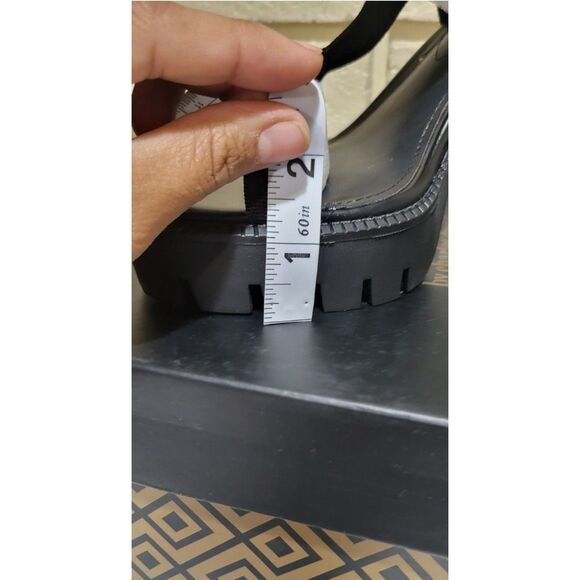 NIB Charles By Charles David Vast Chunky Platform Heels, Size 7.5M Grunge - Picture 10 of 16